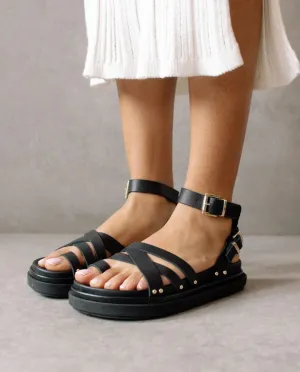 BUCKLE UP SANDAL